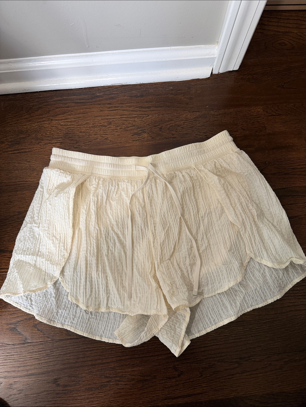 Lululemon Negative Split Textured Run Short 2.5”
